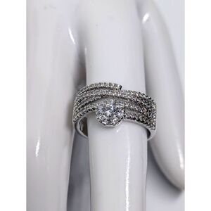Women's Silver Multi Row CZ Layered Crossover Cluster Pavé Band ring in size 8